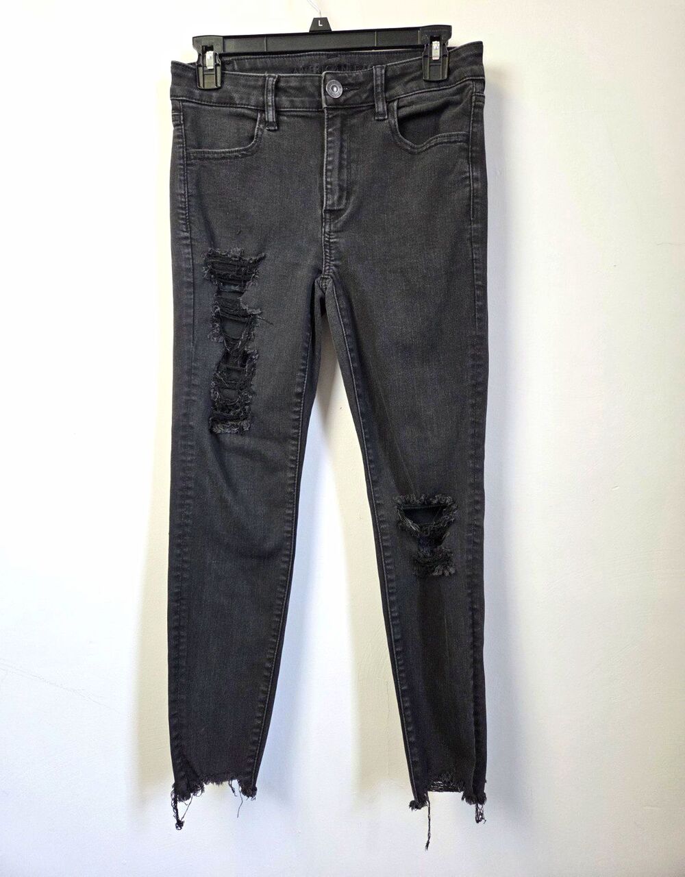 American Eagle Black High Rise Distressed Jeggings Raw Hem Size 6